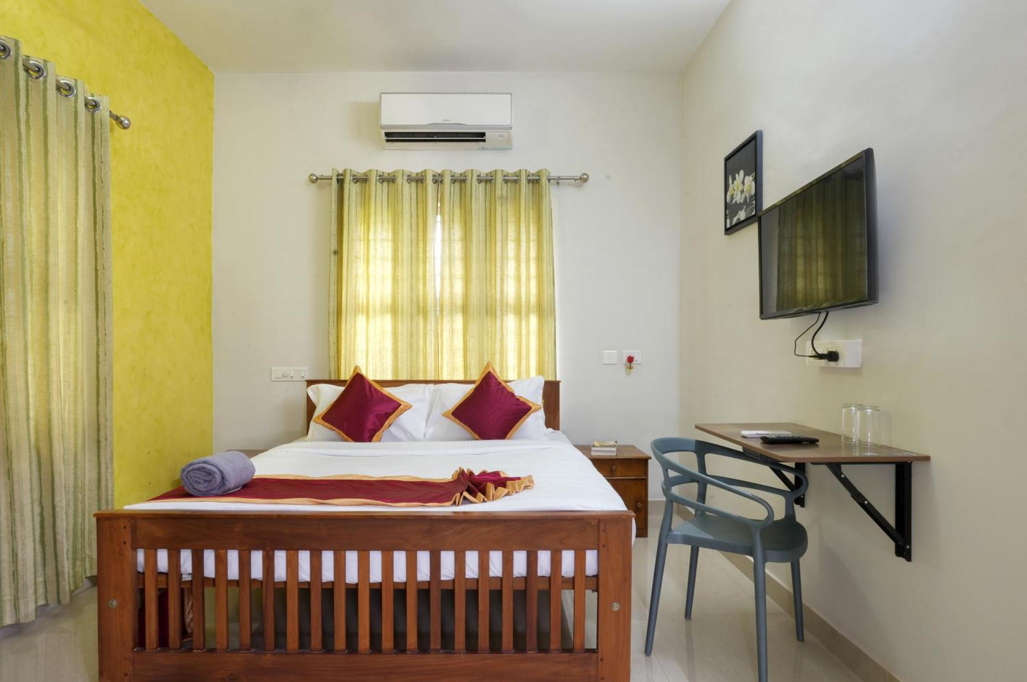 Swapna Home Suites เนดุมบัสเซรี ภายนอก รูปภาพ